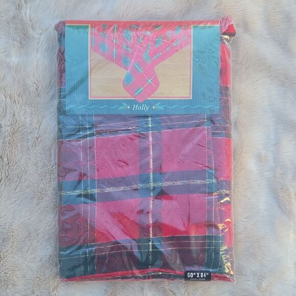 Other - RED AND GREEN PLAID WYETH GOLD HOLIDAY TABLECLOTH, RECTANGLE 60X84 NEW
